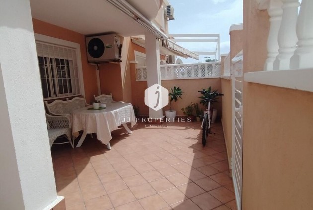 Tweedehands - Bungalow -
Torrevieja - LA VELETA MAR AZUL