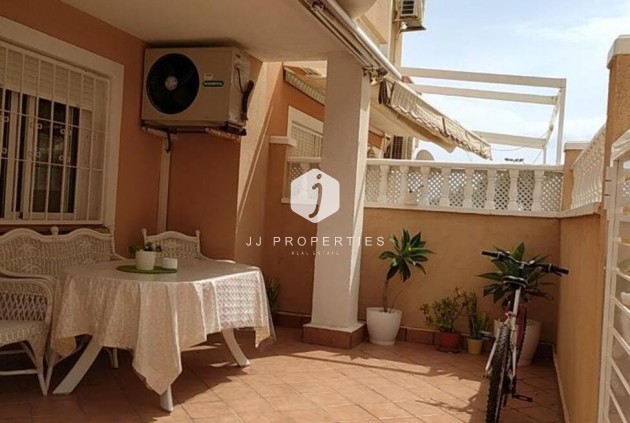 Tweedehands - Bungalow -
Torrevieja - LA VELETA MAR AZUL