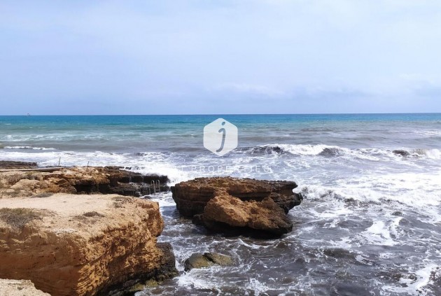 Tweedehands - Bungalow -
Torrevieja - LA VELETA MAR AZUL