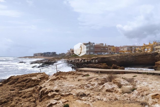 Tweedehands - Bungalow -
Torrevieja - LA VELETA MAR AZUL