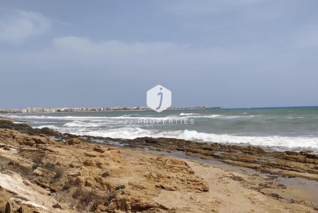 Tweedehands - Bungalow -
Torrevieja - LA VELETA MAR AZUL