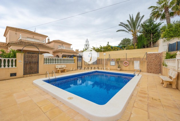 Tweedehands - Villa -
Orihuela Costa - Villamartín-las Filipinas