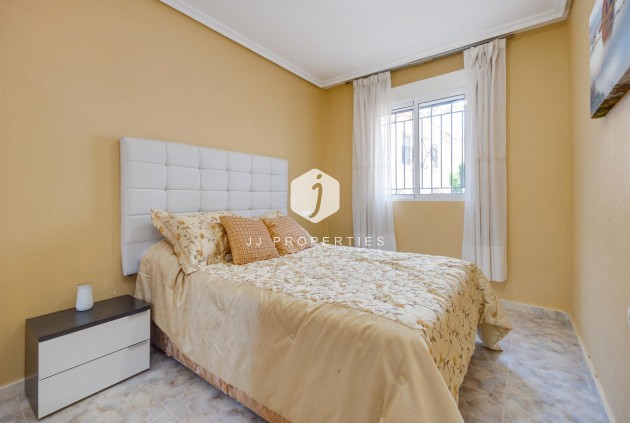 Tweedehands - Villa -
Orihuela Costa - Villamartín-las Filipinas