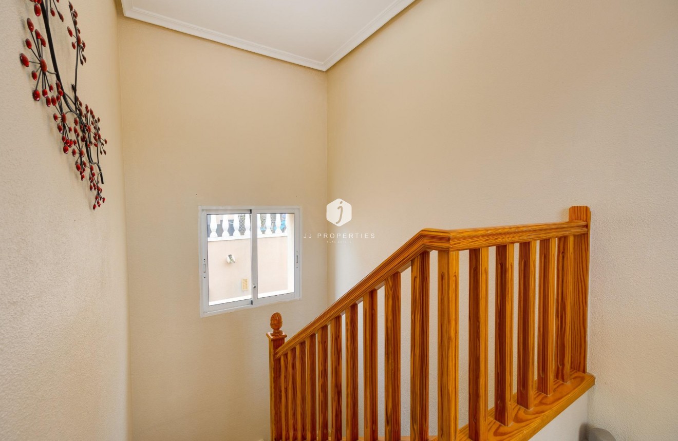 Tweedehands - Villa -
Orihuela Costa - Villamartín-las Filipinas