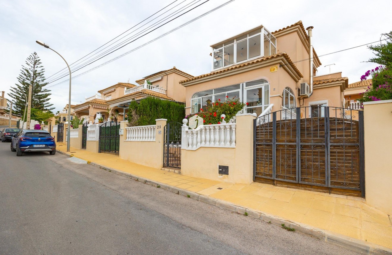 Tweedehands - Villa -
Orihuela Costa - Villamartín-las Filipinas