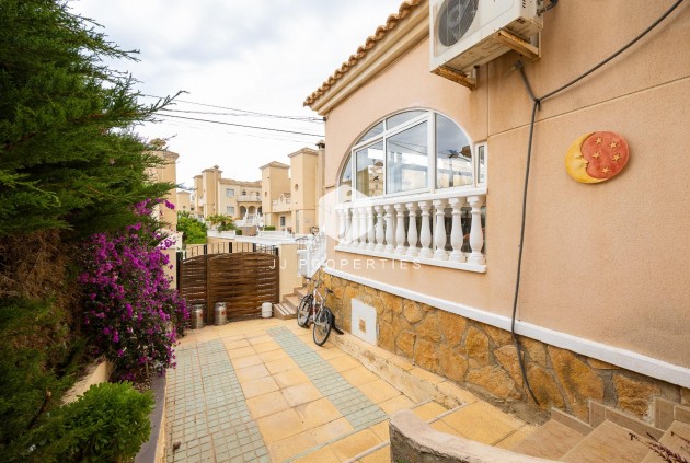 Tweedehands - Villa -
Orihuela Costa - Villamartín-las Filipinas