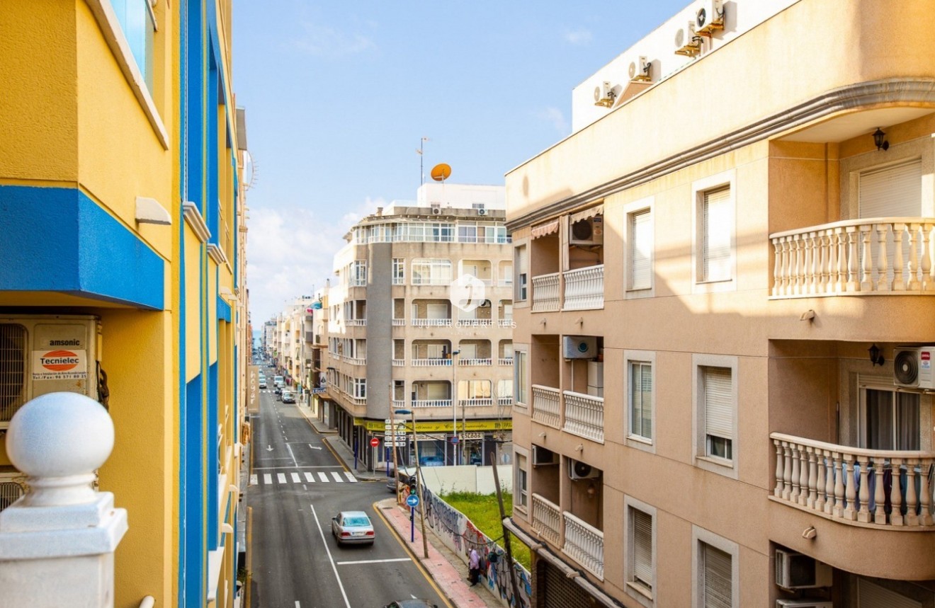 Tweedehands - Appartement / flat -
Torrevieja - Costa Blanca
