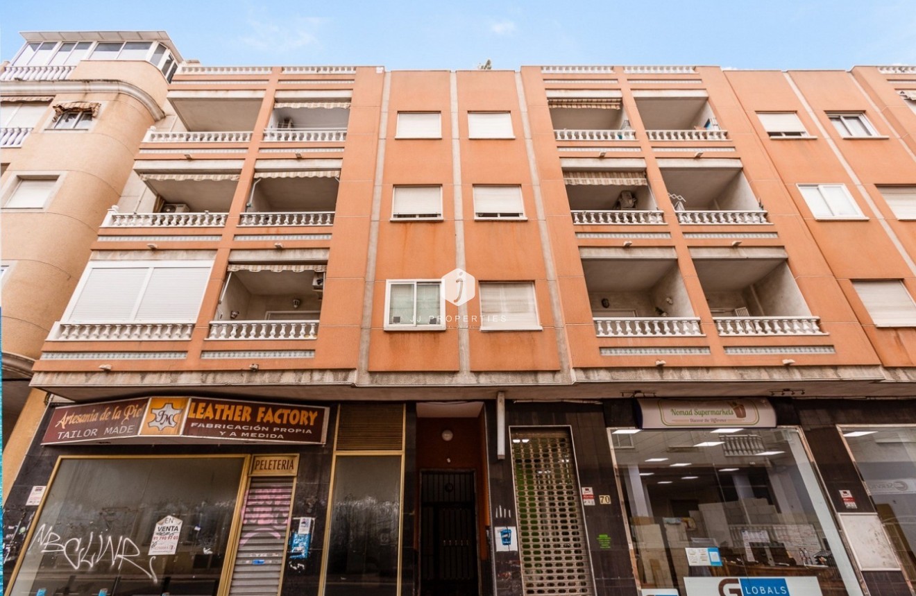 Tweedehands - Appartement / flat -
Torrevieja - Costa Blanca