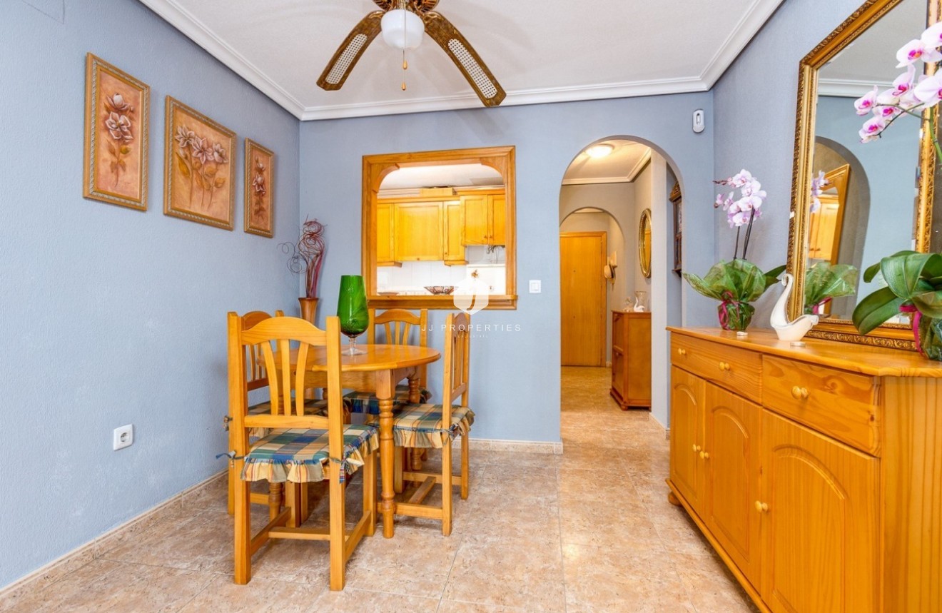 Tweedehands - Appartement / flat -
Torrevieja - Costa Blanca