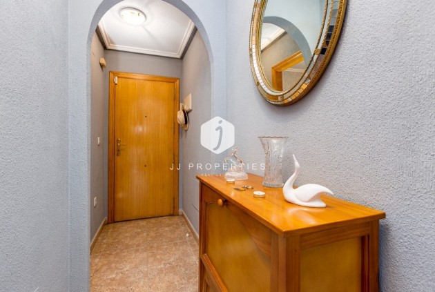 Tweedehands - Appartement / flat -
Torrevieja - Costa Blanca