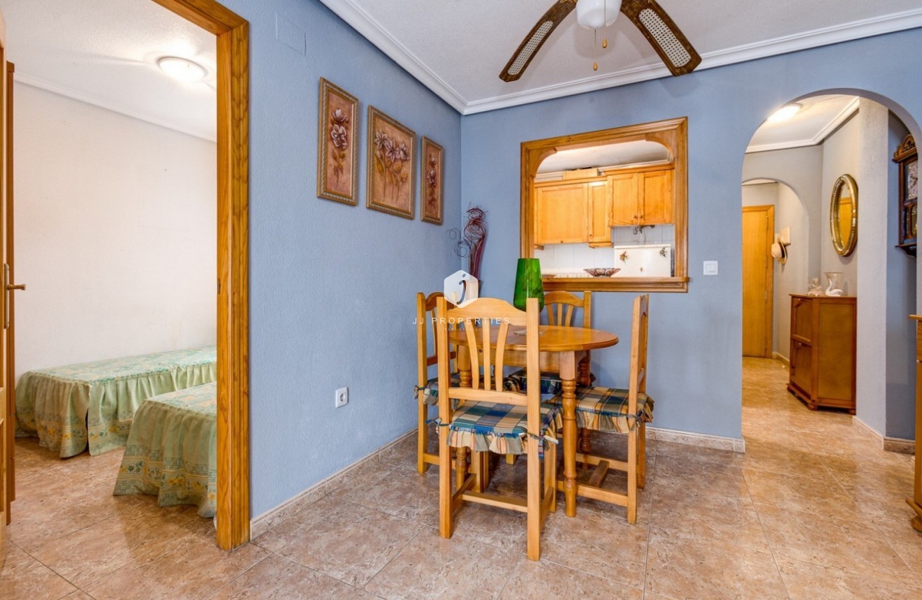 Tweedehands - Appartement / flat -
Torrevieja - Costa Blanca