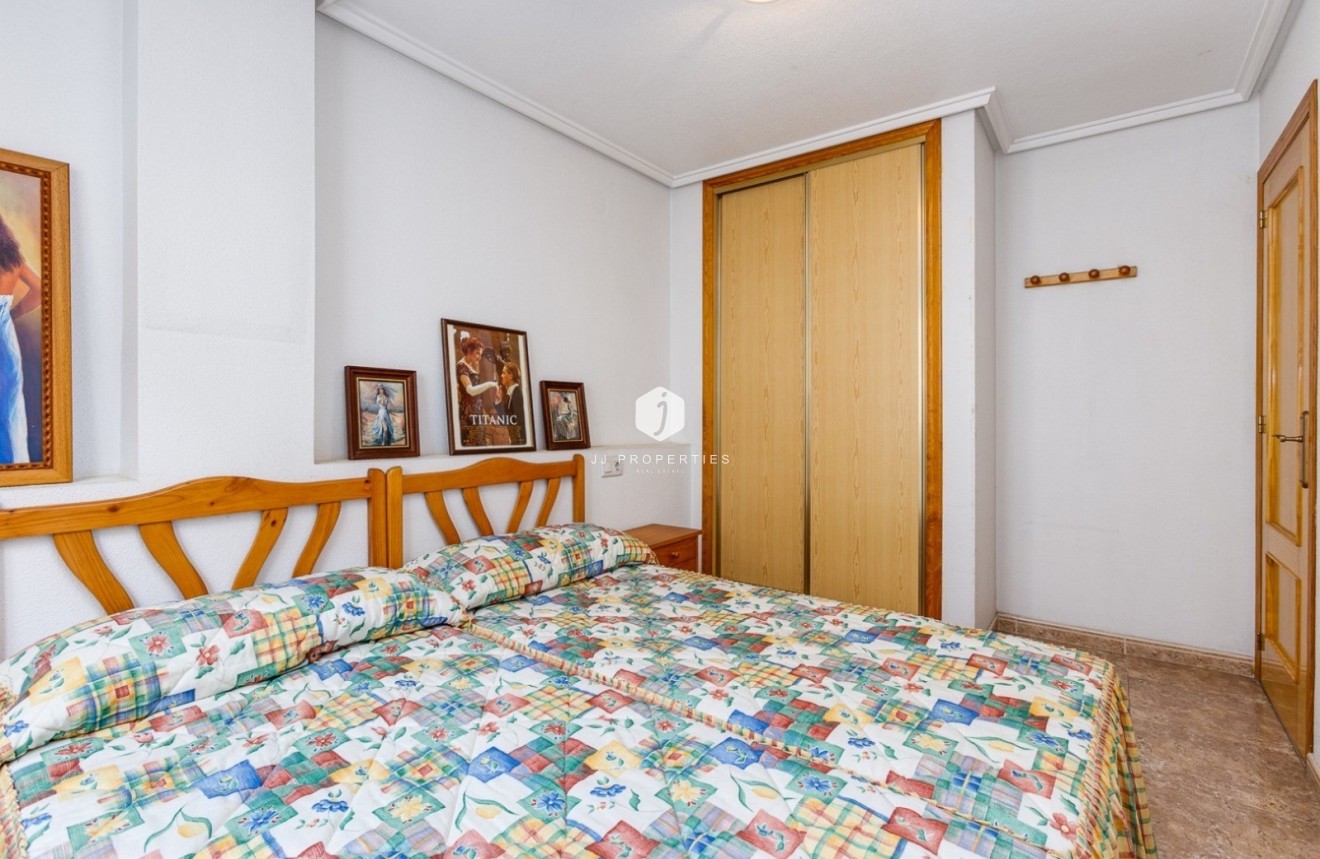 Tweedehands - Appartement / flat -
Torrevieja - Costa Blanca