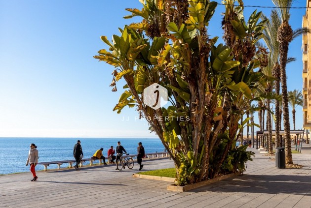 Tweedehands - Appartement / flat -
Torrevieja - Costa Blanca