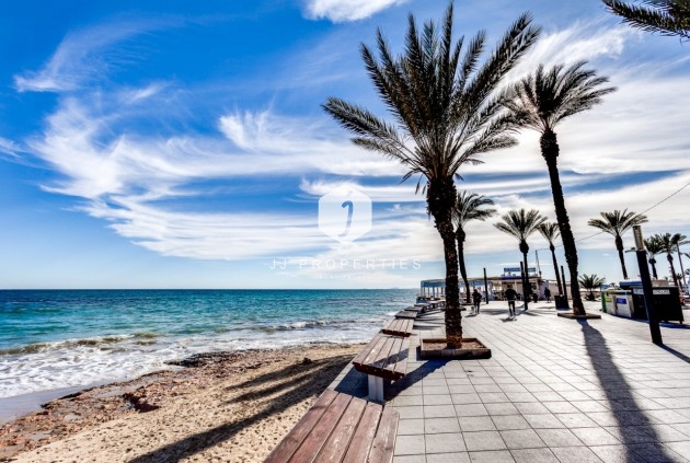 Tweedehands - Appartement / flat -
Torrevieja - Costa Blanca