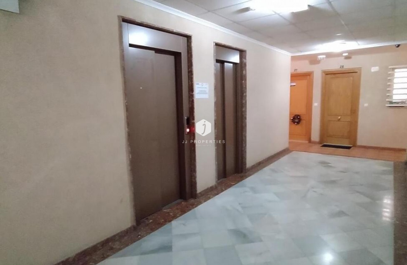 D'occasion - Appartement -
Torrevieja