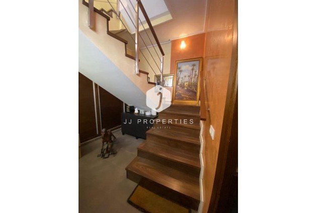 Tweedehands - Villa -
Torrevieja - Centro - Muelle Pesquero