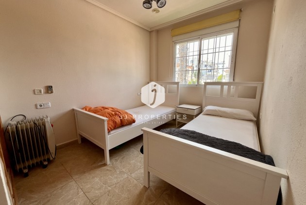 Tweedehands - Villa -
La Zenia - Costa Blanca