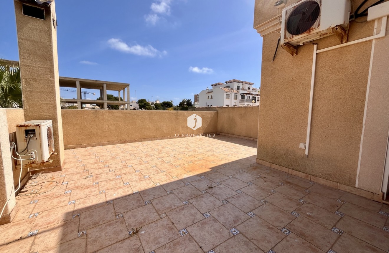 Tweedehands - Villa -
La Zenia - Costa Blanca