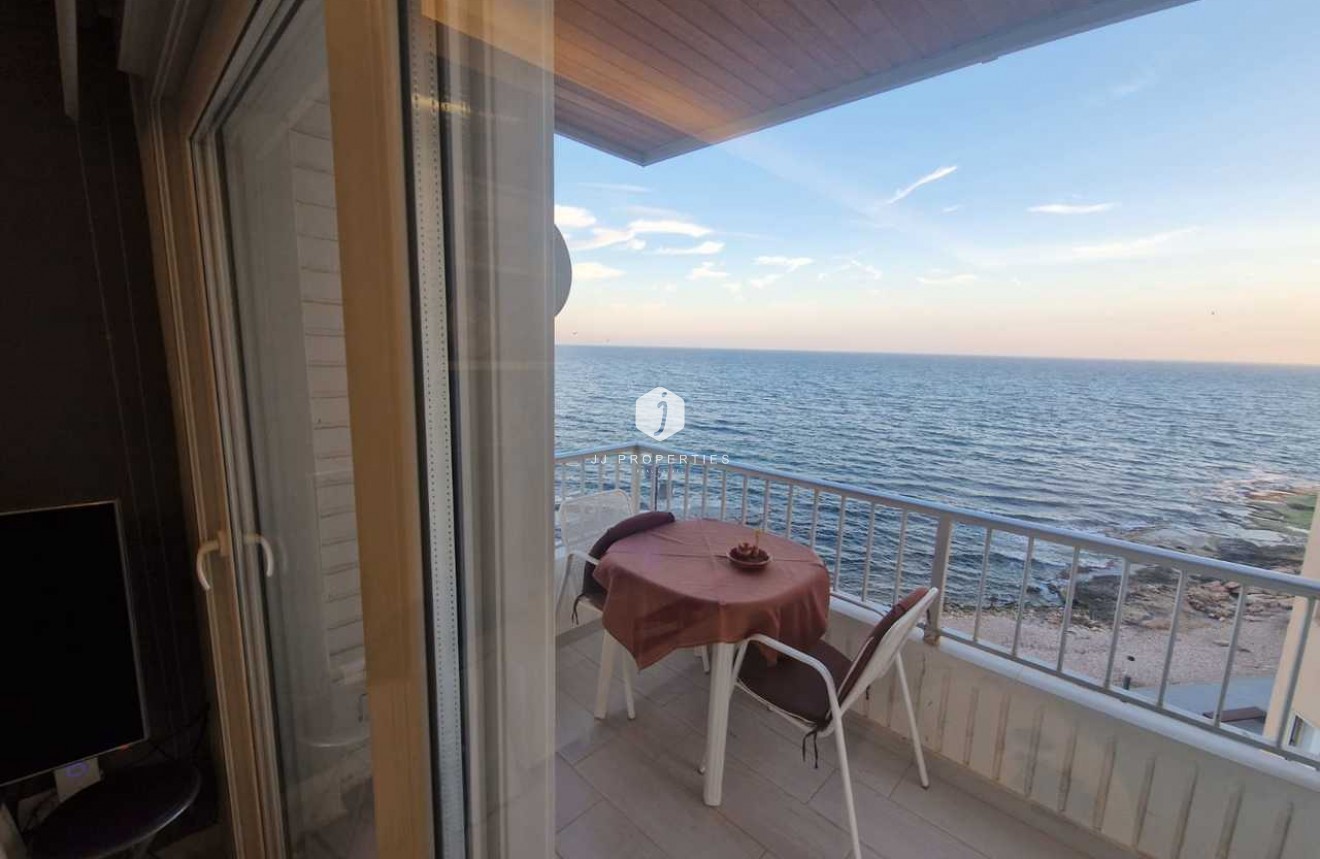 Tweedehands - Appartement / flat -
Torrevieja - Costa Blanca