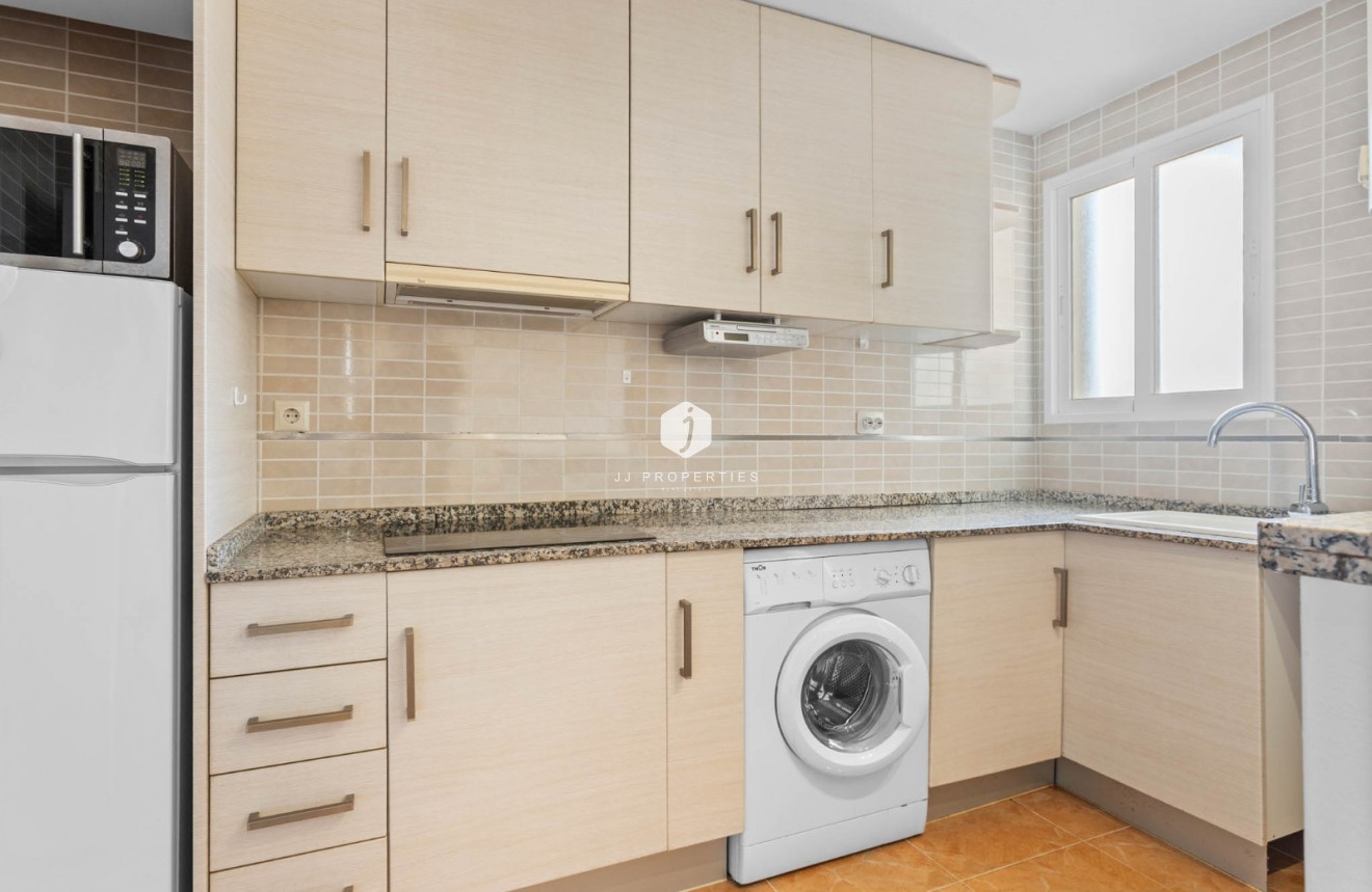 Tweedehands - Appartement / flat -
Torrevieja - Costa Blanca