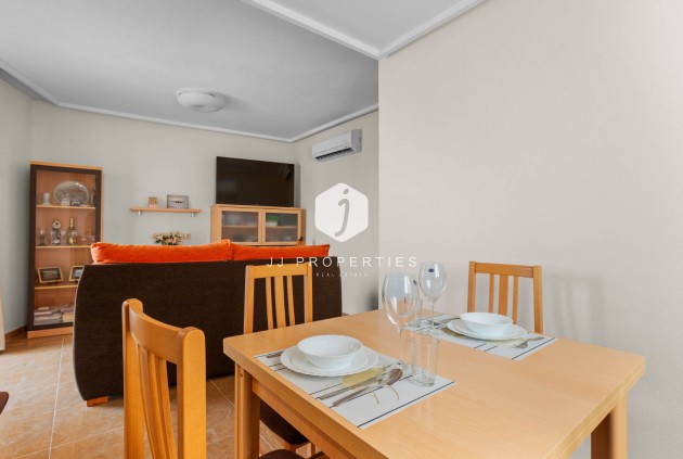 Resale - Apartment / flat -
Torrevieja - Costa Blanca