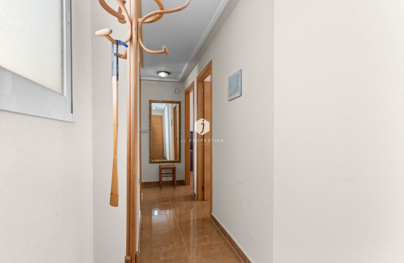 Tweedehands - Appartement / flat -
Torrevieja - Costa Blanca