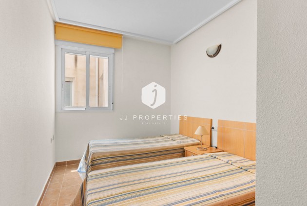 Tweedehands - Appartement / flat -
Torrevieja - Costa Blanca