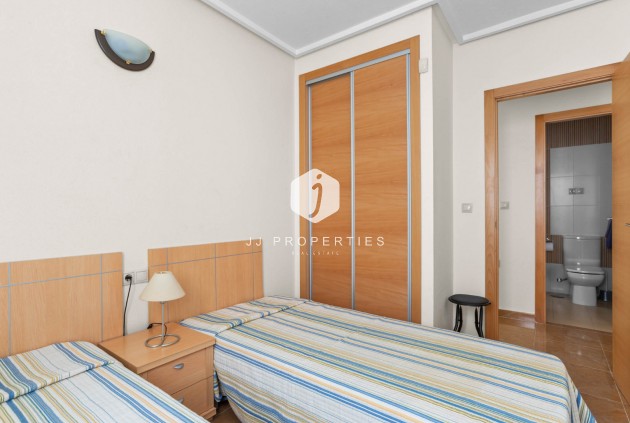 Tweedehands - Appartement / flat -
Torrevieja - Costa Blanca