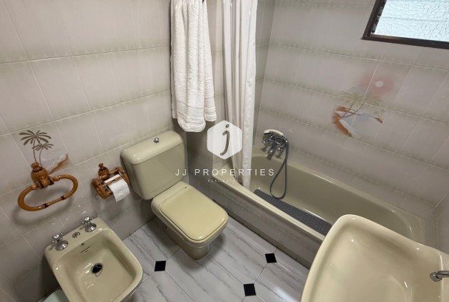 Tweedehands - Appartement / flat -
Torrevieja - Costa Blanca