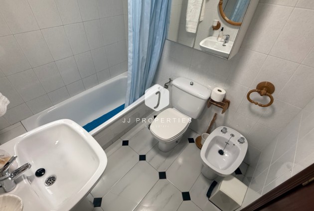 Tweedehands - Appartement / flat -
Torrevieja - Costa Blanca