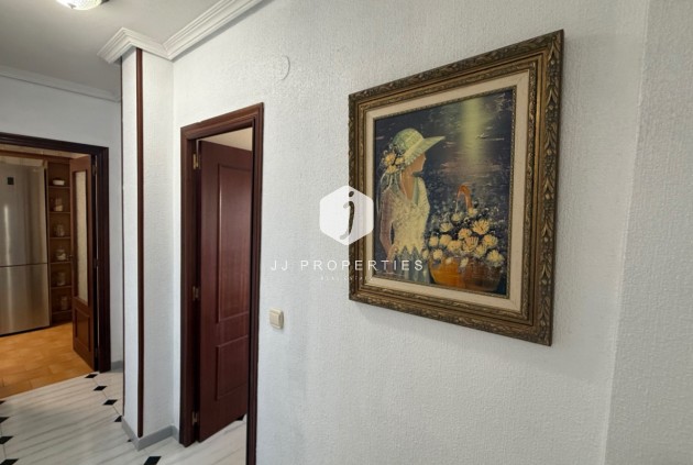 Tweedehands - Appartement / flat -
Torrevieja - Costa Blanca