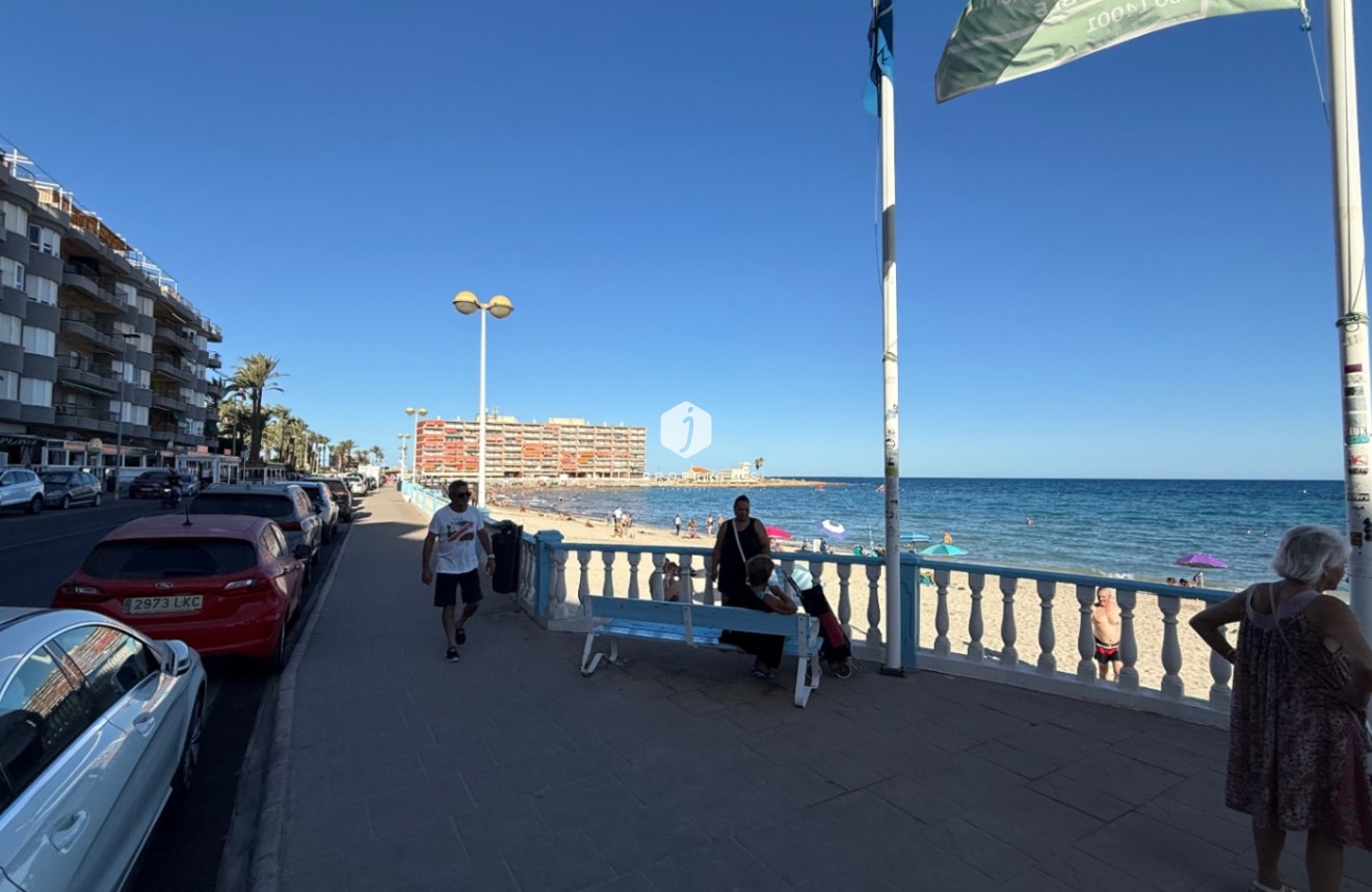 Tweedehands - Appartement / flat -
Torrevieja - Costa Blanca