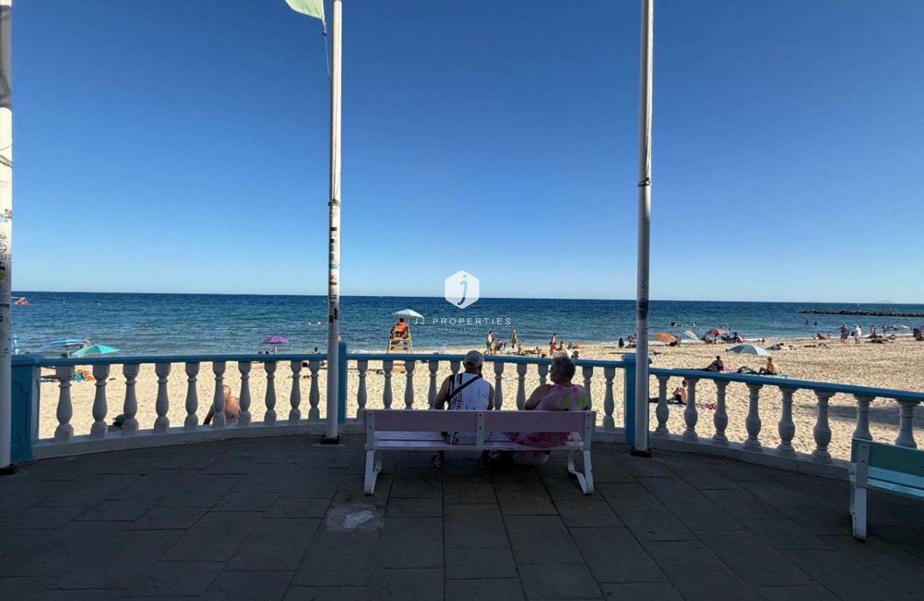 Tweedehands - Appartement / flat -
Torrevieja - Costa Blanca