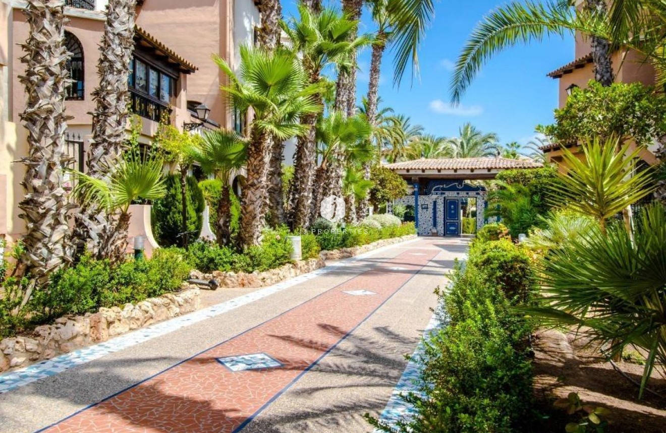 Tweedehands - Penthouse -
Torrevieja - Los Frutales