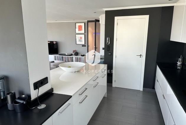 Tweedehands - Penthouse -
Torrevieja - El Acequión - Los Náufragos