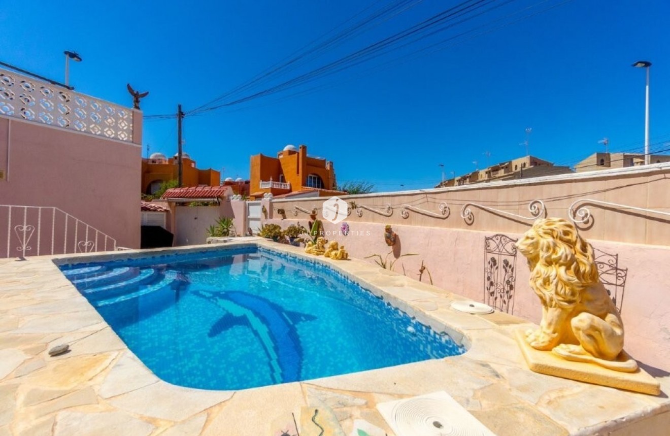 Tweedehands - Chalet -
Torrevieja - Los Frutales/ La Rosaleda