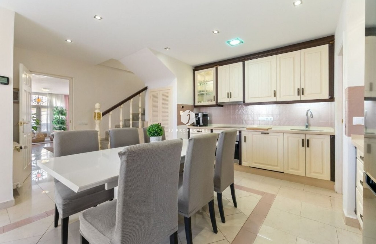 Tweedehands - Chalet -
Torrevieja - Los Frutales/ La Rosaleda