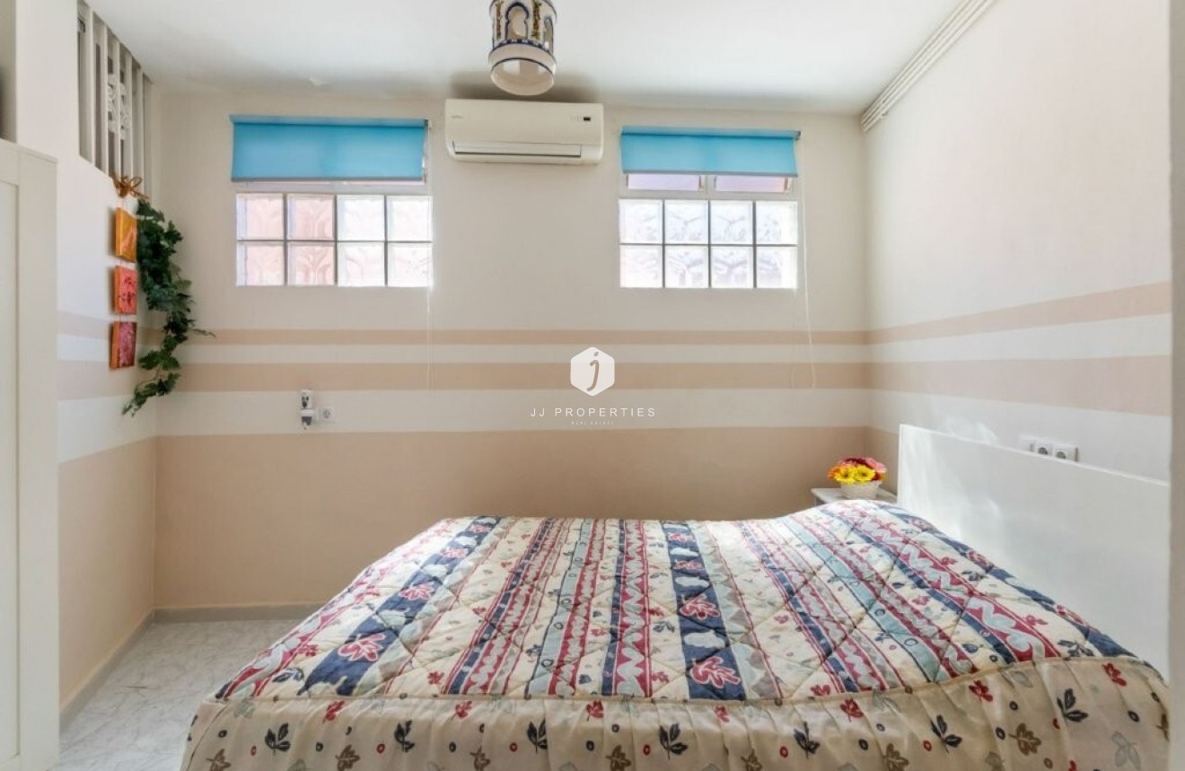 Tweedehands - Chalet -
Torrevieja - Los Frutales/ La Rosaleda