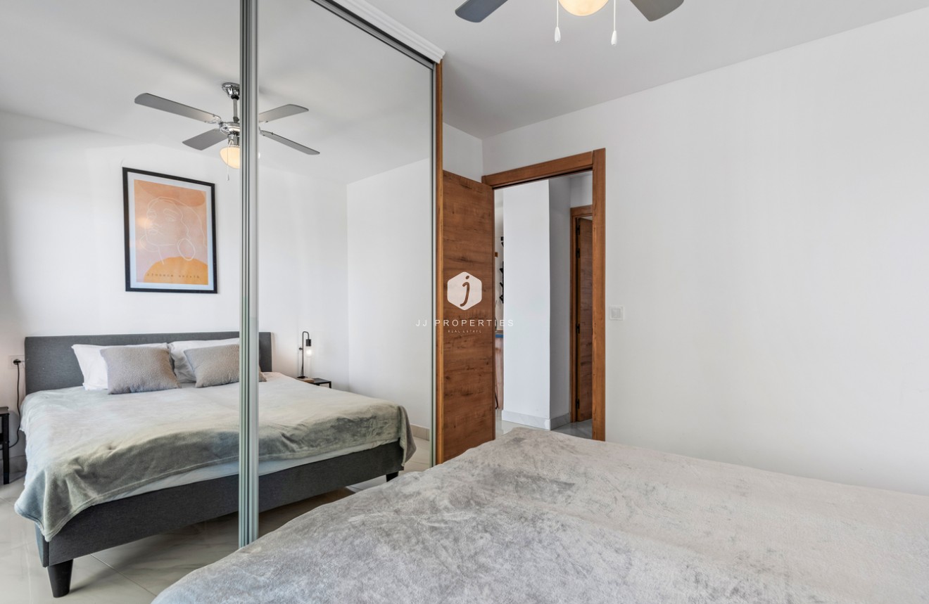 Tweedehands - Appartement / flat -
La Zenia - Costa Blanca