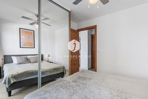 Tweedehands - Appartement / flat -
La Zenia - Costa Blanca