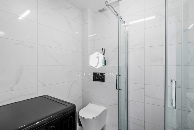 Tweedehands - Appartement / flat -
La Zenia - Costa Blanca