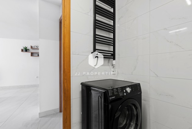 Tweedehands - Appartement / flat -
La Zenia - Costa Blanca