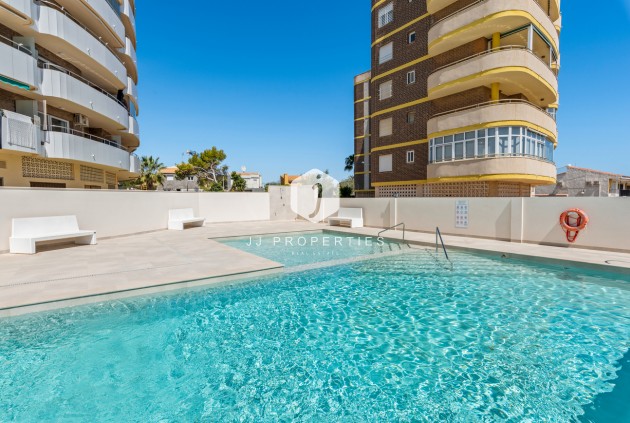 Tweedehands - Appartement / flat -
La Zenia - Costa Blanca