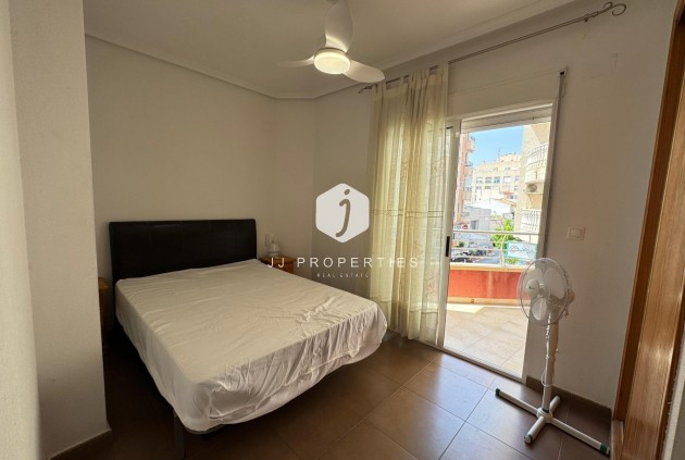 Tweedehands - Appartement / flat -
Torrevieja - Costa Blanca