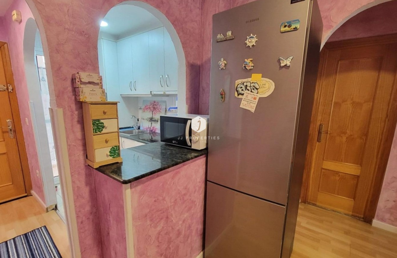 Tweedehands - Appartement / flat -
Torrevieja - Playa del Cura