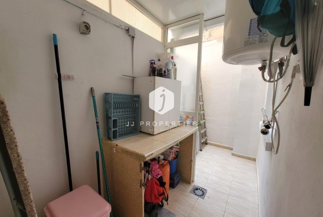 Tweedehands - Appartement / flat -
Torrevieja - Playa del Cura