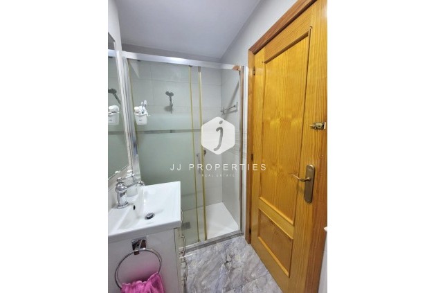 Tweedehands - Appartement / flat -
Torrevieja - Playa del Cura