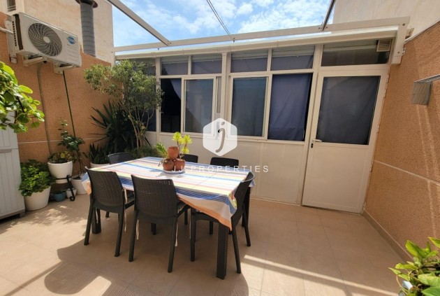 Tweedehands - Appartement / flat -
Torrevieja - Playa del Cura