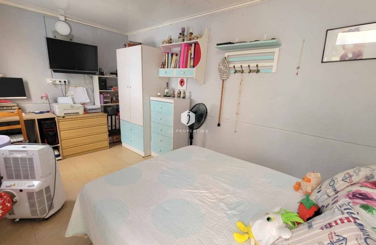 Tweedehands - Appartement / flat -
Torrevieja - Playa del Cura