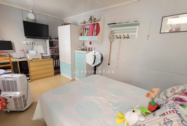 Tweedehands - Appartement / flat -
Torrevieja - Playa del Cura